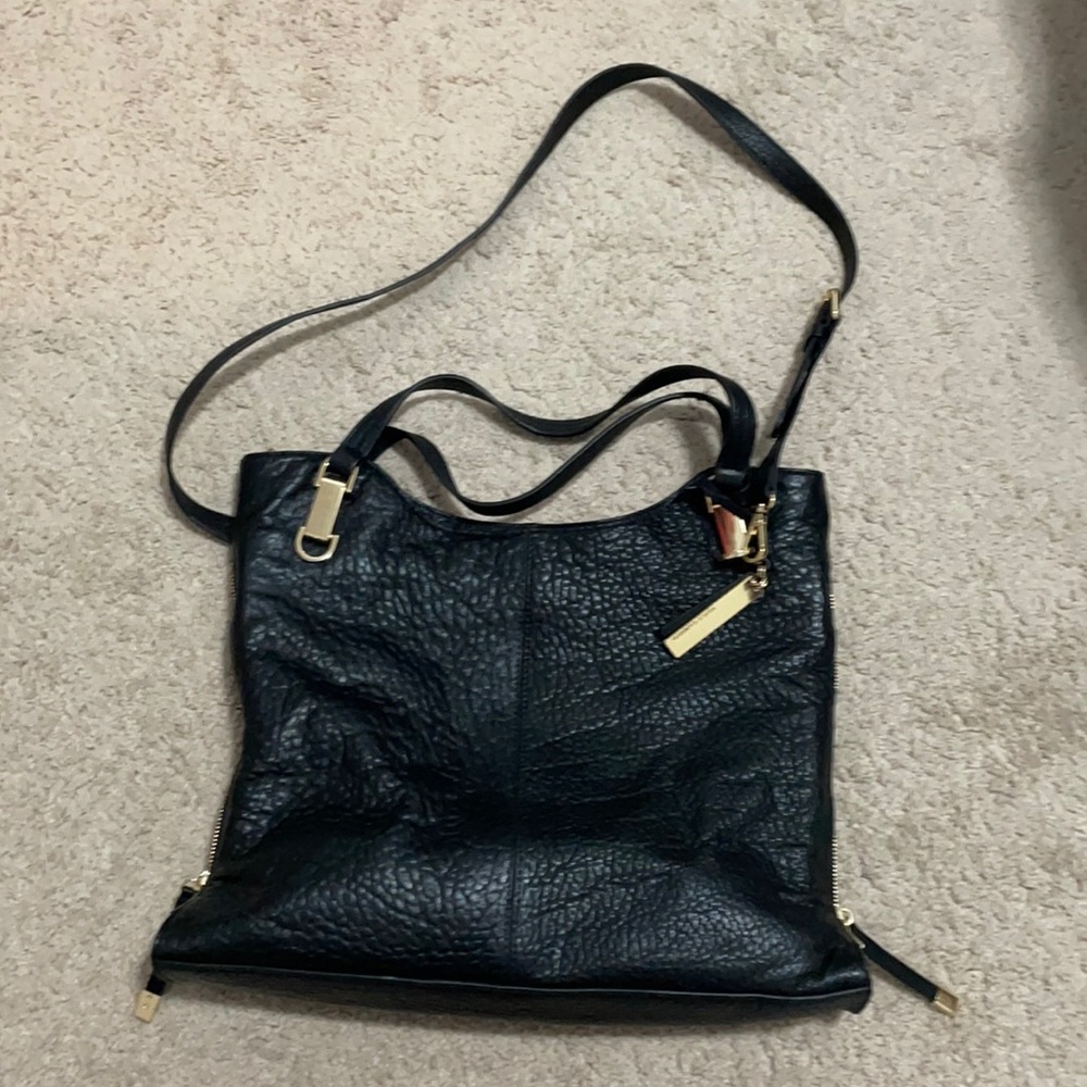 Like new Vince Camuto handbag.